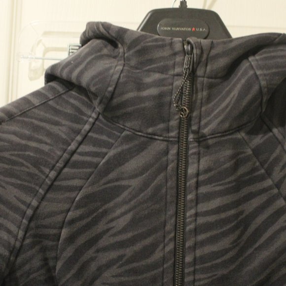 Lululemon Zebra Print Fleece Jacket - Picture 2 of 3